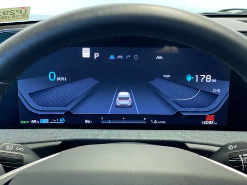 Certified 2024 Kia EV6 Light RWD image 22
