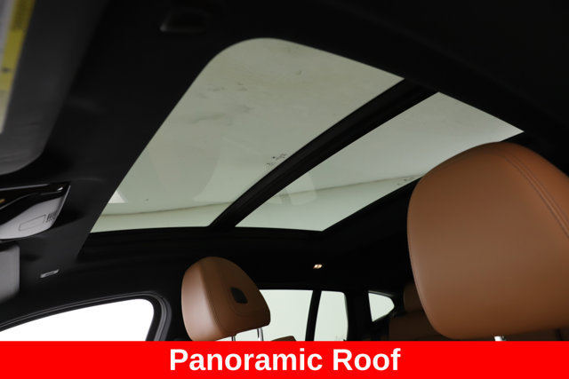 Used 2023 BMW X4 xDrive30i w/ M Sport Package AWD/4WD image 18