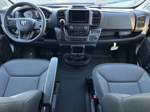 New 2026 RAM ProMaster 2500 w/ Convenience Group image 10