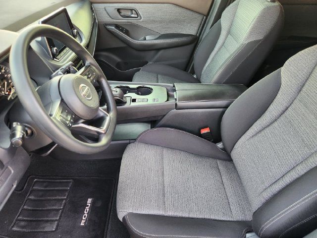 Used 2021 Nissan Rogue S FWD image 13