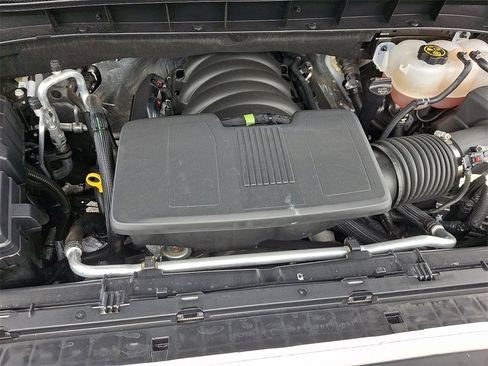 Used 2024 GMC Sierra 1500 SLT w/ SLT Premium Plus Package image 28