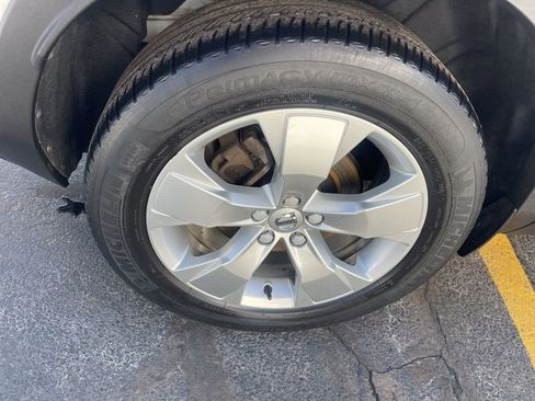 Used 2020 Volvo XC40 T5 Momentum image 29