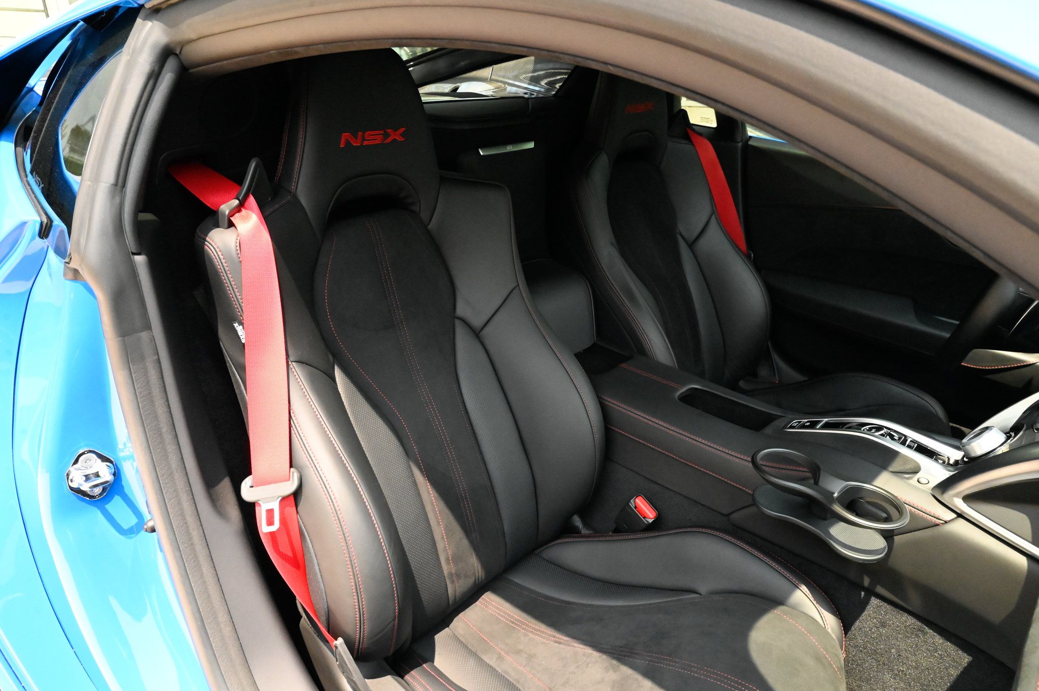 Used 2022 Acura NSX Type S AWD/4WD image 45