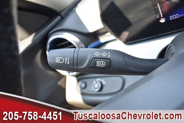 Used 2025 Chevrolet Trax LT w/ Driver Confidence Package FWD image 29