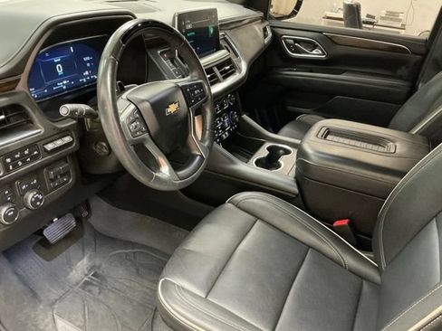 Used 2023 Chevrolet Tahoe Premier w/ Advanced Technology Package AWD/4WD image 14