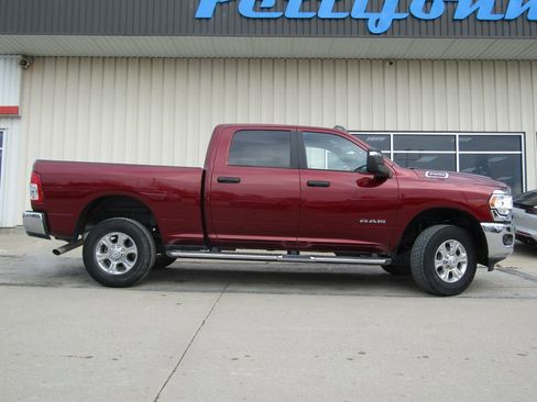 Used 2023 RAM 2500 Big Horn w/ Level 1 Equipment Group image 2