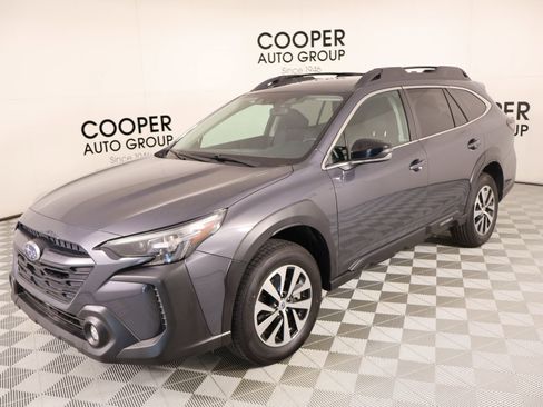 Used 2024 Subaru Outback Premium AWD/4WD image 10