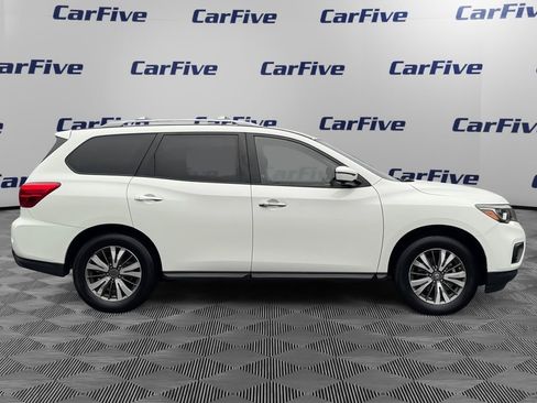 Used 2017 Nissan Pathfinder SL AWD/4WD image 7