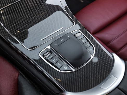 Used 2022 Mercedes-Benz GLC 43 AMG 4MATIC image 25