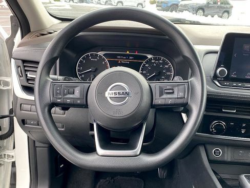 Used 2021 Nissan Rogue S image 13