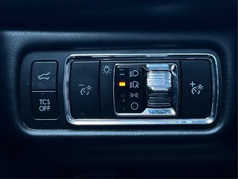 Used 2023 Lincoln Nautilus AWD w/ Premium Package image 24