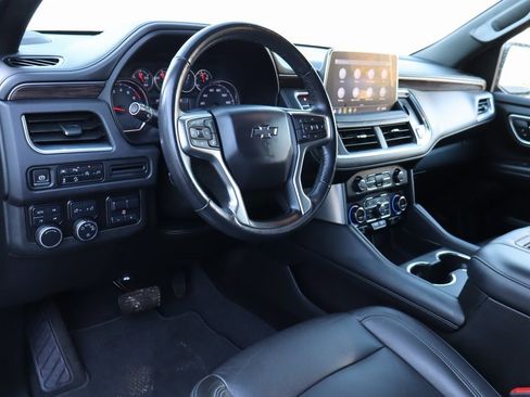 Used 2021 Chevrolet Tahoe Z71 w/ Z71 Signature Package image 4