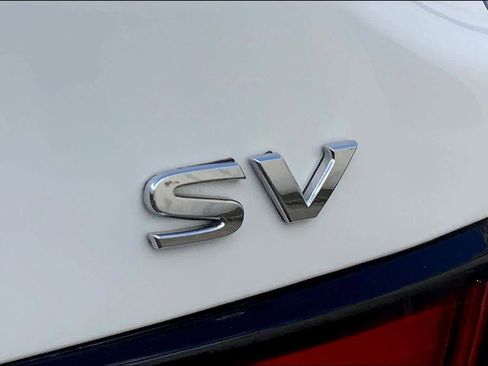 Used 2023 Nissan Sentra SV image 9