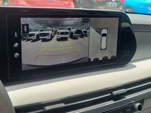 Used 2024 Hyundai Palisade SEL FWD image 11