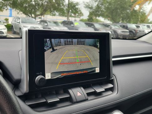 Certified 2023 Toyota RAV4 LE FWD image 22