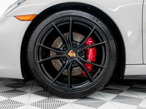 Used 2018 Porsche 911 Carrera GTS RWD image 33