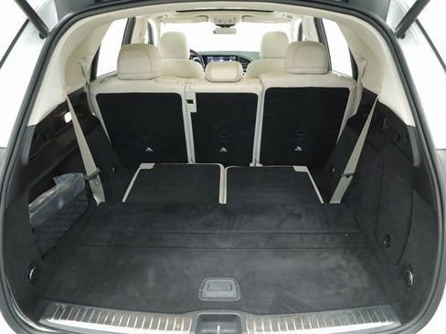 Used 2021 Mercedes-Benz GLE 350 w/ 3rd Row Seat Package image 42