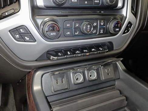 Certified 2017 GMC Sierra 1500 SLT w/ SLT Premium Package image 22