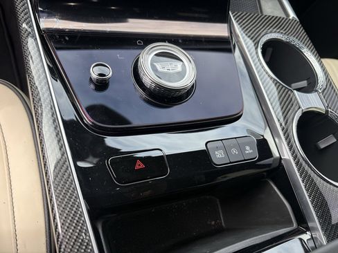 New 2025 Cadillac Escalade ESV Sport Platinum image 70