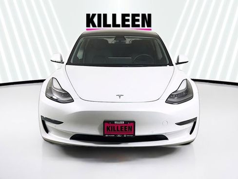 Used 2022 Tesla Model 3 Long Range AWD/4WD image 2