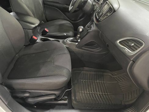 Used 2015 Dodge Dart SE image 26