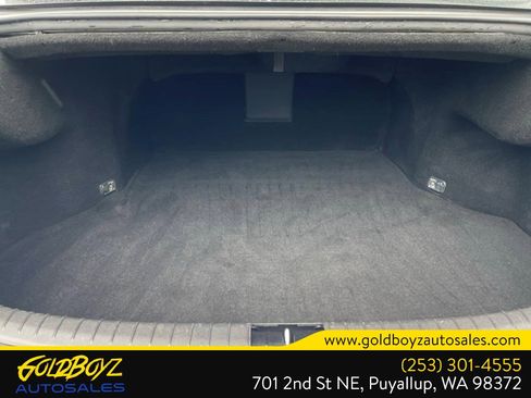 Used 2015 Hyundai Genesis 3.8 w/ Option Group 02 RWD image 18