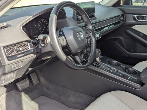 Certified 2023 Honda Civic EX image 10