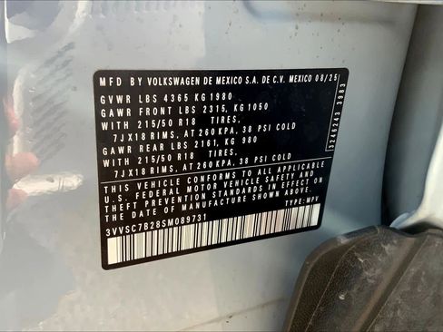 Used 2025 Volkswagen Taos SE image 37