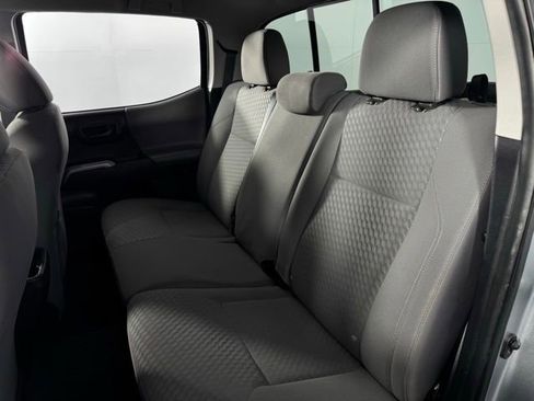 Used 2022 Toyota Tacoma SR5 image 17