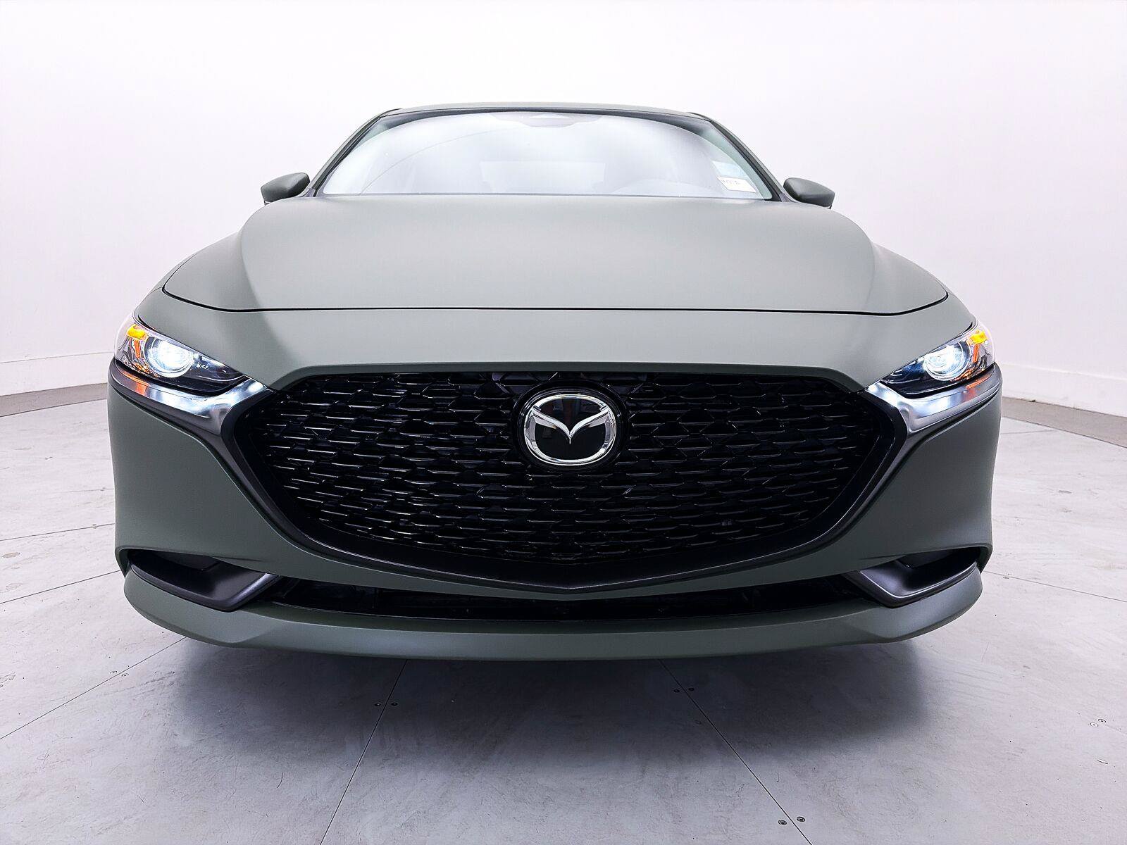 Used 2026 MAZDA MAZDA3 2.5 S Sedan w/ Preferred Pkg FWD image 2