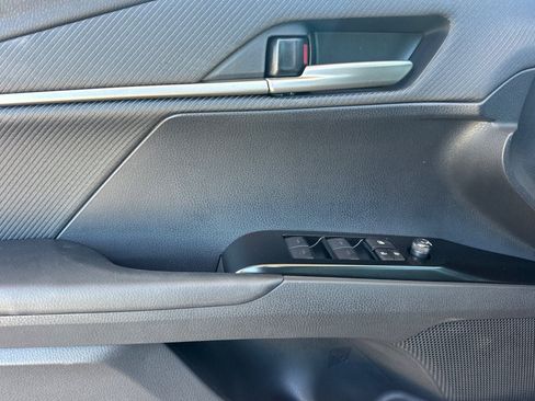 New 2026 Toyota Camry SE FWD image 12