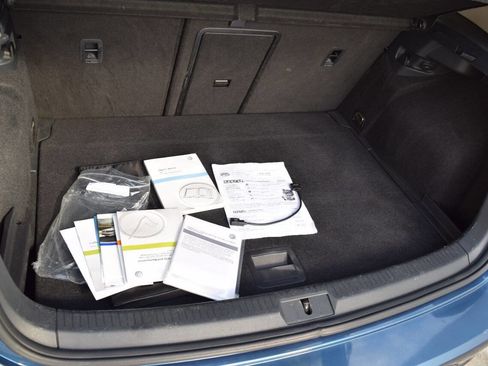 Used 2015 Volkswagen Golf TDI SE image 77