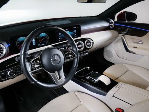 Used 2021 Mercedes-Benz A 220 4MATIC image 19