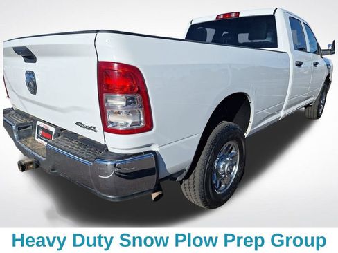Used 2023 RAM 2500 Tradesman w/ Chrome Appearance Group AWD/4WD image 5