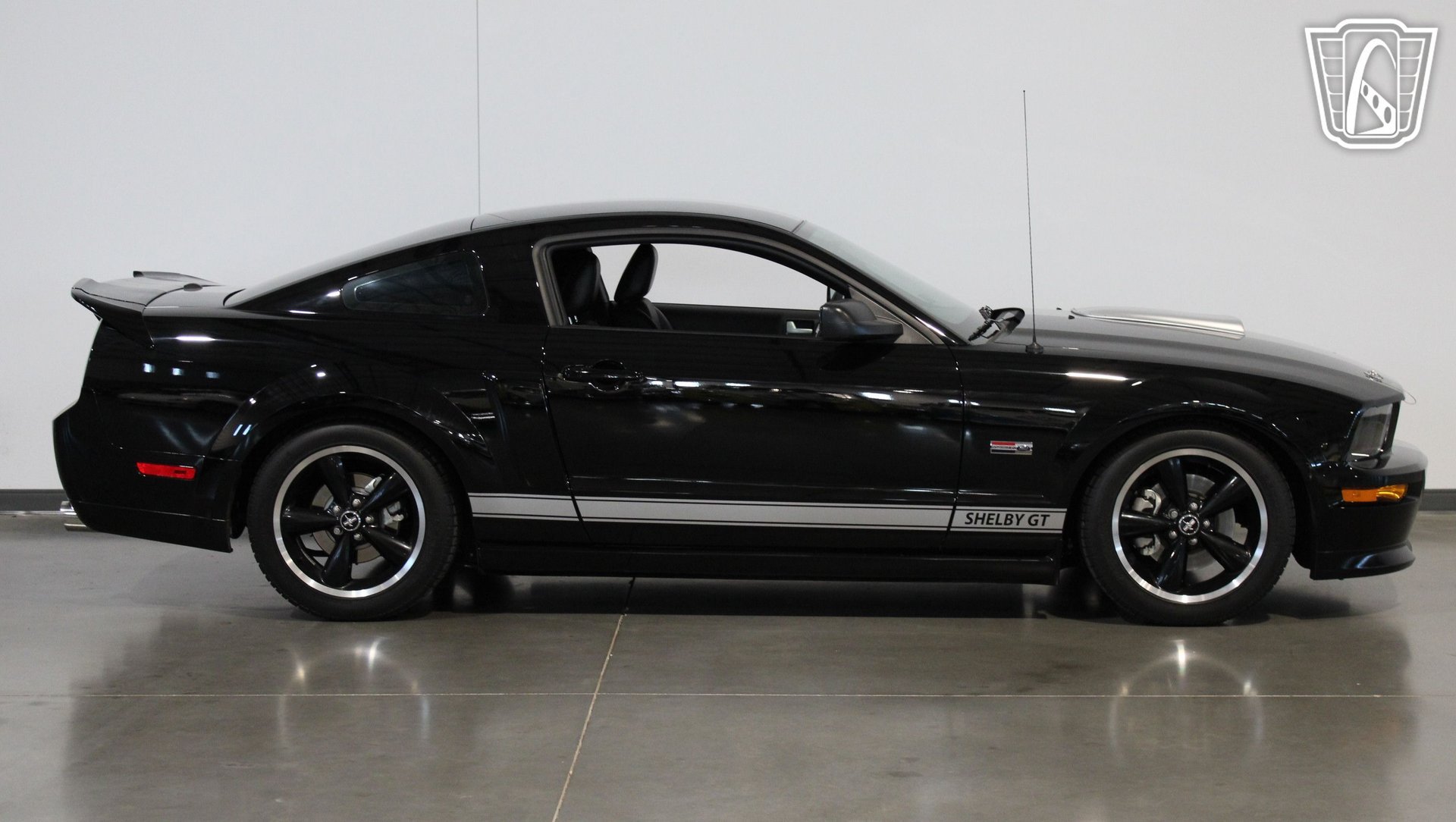 Used 2007 Ford Mustang GT RWD image 25