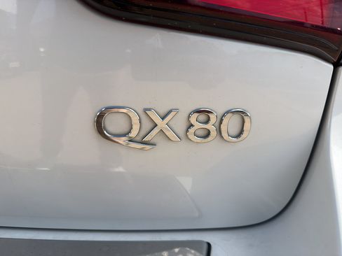 Used 2021 INFINITI QX80 Premium Select w/ Cargo Package RWD image 29