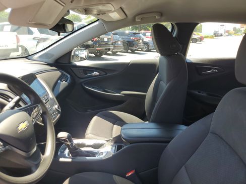 Used 2023 Chevrolet Malibu LT w/ Driver Confidence Package FWD image 17