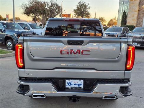 New 2026 GMC Sierra 1500 SLT image 23