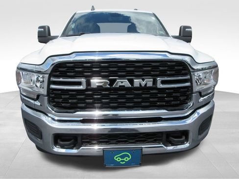 Used 2024 RAM 2500 Big Horn AWD/4WD image 8