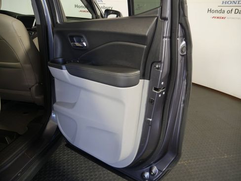 Used 2019 Honda Ridgeline RTL-T image 7