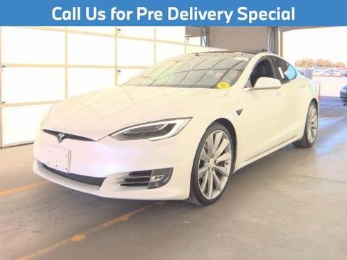 Used 2017 Tesla Model S 75 image 1