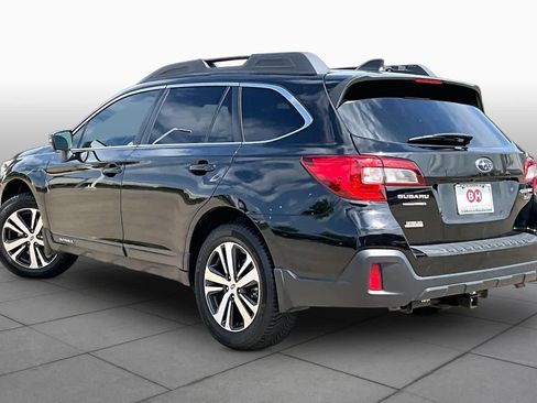 Used 2019 Subaru Outback 3.6R Limited w/ Popular Package #2 AWD/4WD image 12