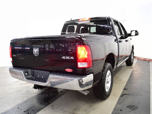 Used 2023 RAM 1500 Classic SLT w/ Trailer & Traction Group image 9