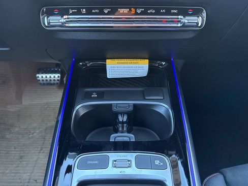 New 2026 Mercedes-Benz GLB 35 AMG 4MATIC image 26