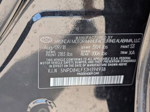 Used 2018 Hyundai Elantra Value Edition FWD image 29
