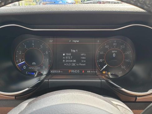 Used 2019 Ford Mustang GT Premium w/ Equipment Group 401A RWD image 22