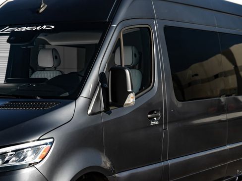 Used 2023 Mercedes-Benz Sprinter 3500 image 23