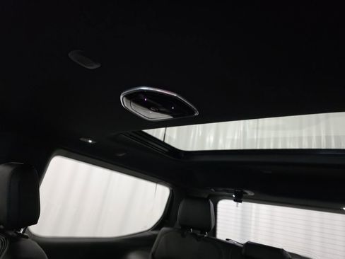 New 2026 Jeep Grand Wagoneer Limited image 12