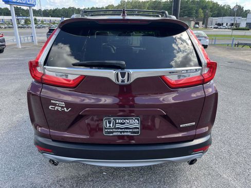 Used 2018 Honda CR-V Touring image 4