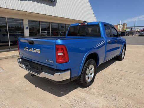 Used 2025 RAM 1500 Big Horn AWD/4WD image 8